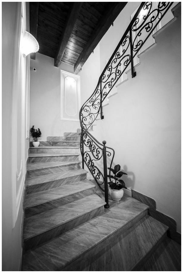 Boutique - Lodge & Suites Crotone Eksteriør bilde
